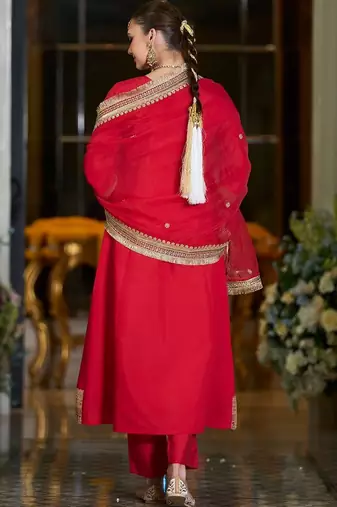Women Ethnic Motifs Embroidered Regular Kurta with Trousers & With Dupatta