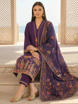 Women Ethnic Motifs Printed Regular Thread Work Kurta with Trousers & With Dupatta 1