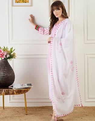 Striped Straight Kurta With Trouser & Dupatta 3