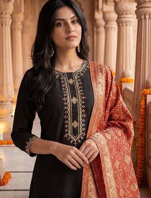 Women Embroidered Regular Sequinned Kurta with Trousers & With Dupatta 2