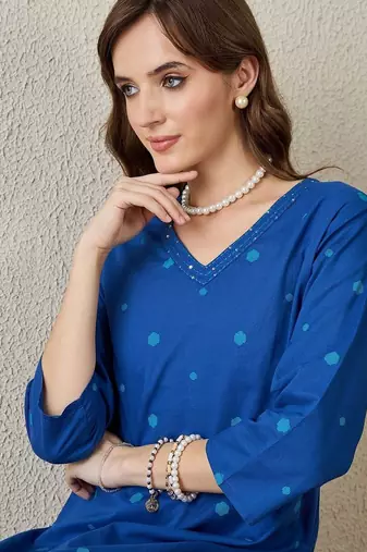 Women Printed Regular Pure Cotton Kurta with Trousers