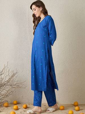 Women Printed Regular Pure Cotton Kurta with Trousers 3