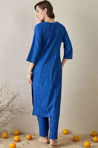 Women Printed Regular Pure Cotton Kurta with Trousers