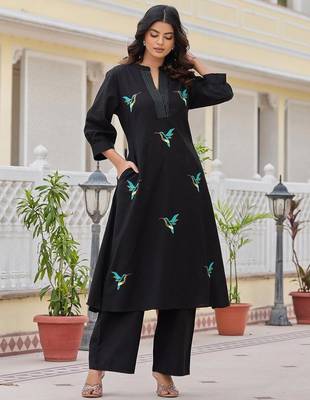 Women Animal Embroidered Regular Thread Work Pure Cotton Kurta with Palazzos 5