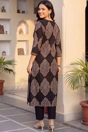 Women Ethnic Motifs Printed Regular Pure Cotton Kurta with Trousers