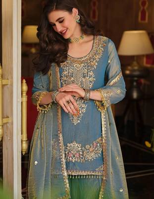 Women Ethnic Motifs Embroidered Regular Thread Work Kurta with Sharara & With Dupatta 3