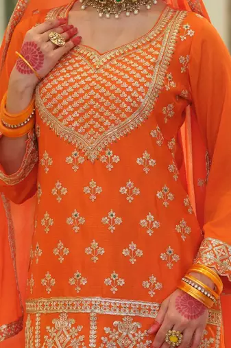 Women Ethnic Motifs Embroidered Regular Sequinned Kurta with Skirt & With Dupatta