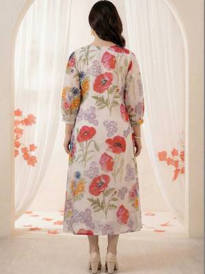 Women Floral Printed Regular Pure Cotton Kurta with Trousers 4