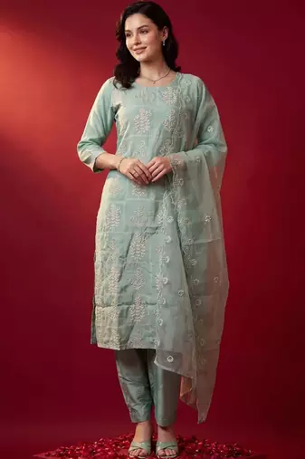 Women Ethnic Motifs Embroidered Regular Thread Work Kurta with Trousers & With Dupatta