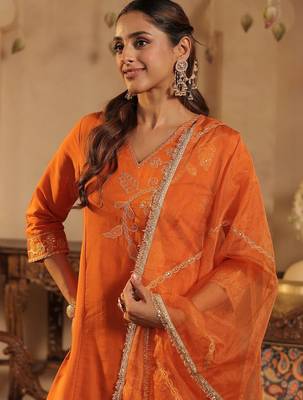Women Ethnic Motifs Embroidered Regular Kurta with Trousers & With Dupatta 1
