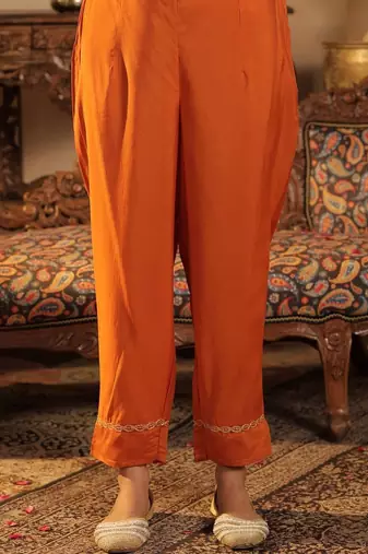 Women Ethnic Motifs Embroidered Regular Kurta with Trousers & With Dupatta