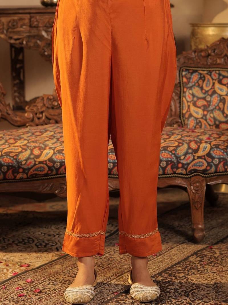 Women Ethnic Motifs Embroidered Regular Kurta with Trousers & With Dupatta