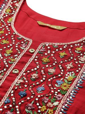Women Floral Embroidered Thread Work Kurta with Trousers & With Dupatta 3