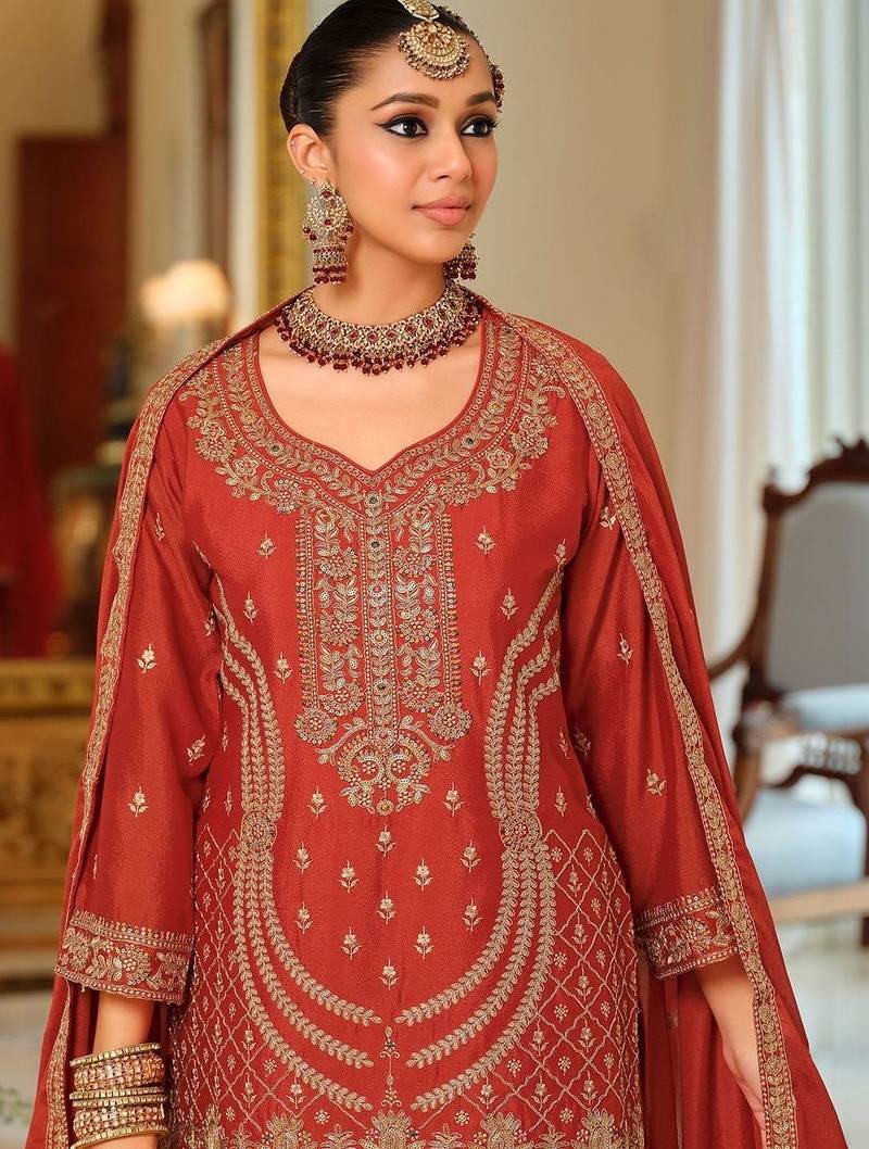 Women Ethnic Motifs Embroidered Regular Thread Work Kurta with Sharara & With Dupatta