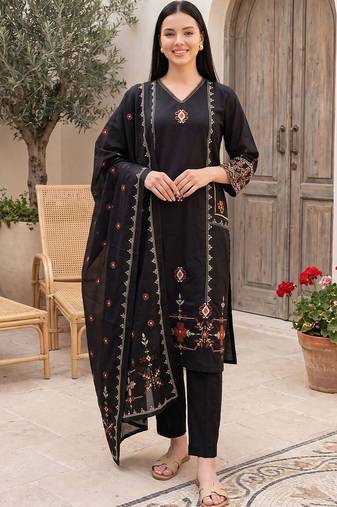 Women Ethnic Motifs Embroidered Regular Thread Work  Cotton Kurta with Trousers & With Dupatta