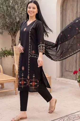 Women Ethnic Motifs Embroidered Regular Thread Work Pure Cotton Kurta with Trousers & With Dupatta