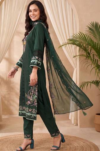 Women Floral Embroidered Regular Thread Work Kurta with Trousers & With Dupatta
