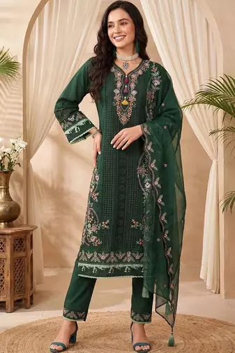 Women Floral Embroidered Regular Thread Work Kurta with Trousers & With Dupatta