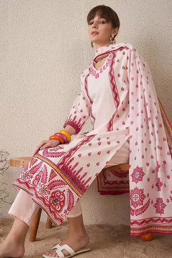 Floral Printed V-Neck Pure Cotton Straight Kurta With Trousers & Dupatta