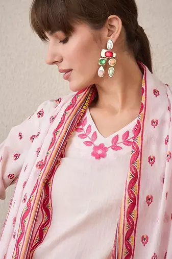 Floral Printed V-Neck Pure Cotton Straight Kurta With Trousers & Dupatta
