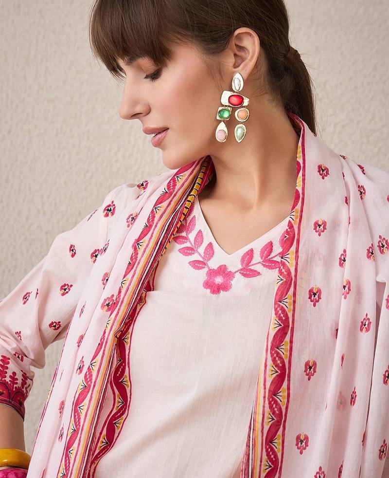 Floral Printed V-Neck Pure Cotton Straight Kurta With Trousers & Dupatta