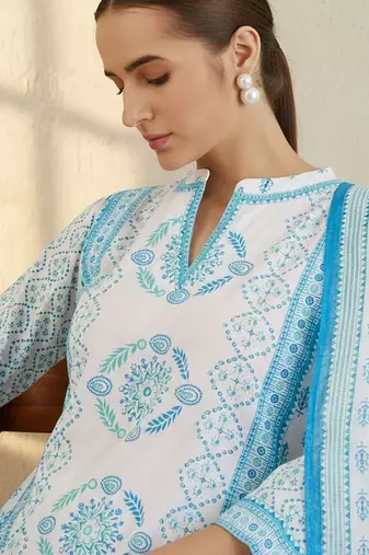 Ethnic Motifs Printed Notch Neck Pure Cotton Kurta With Trouser & Dupatta