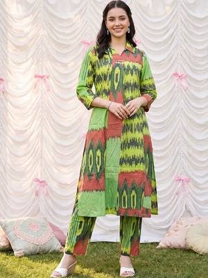 Women Ethnic Motifs Printed Regular Pure Cotton Kurta with Trousers 5