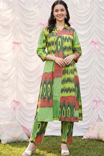 Women Ethnic Motifs Printed Regular Pure Cotton Kurta with Trousers