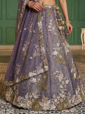 Women's Shde of Purple Tissue beads sequince Embroidered Lehenga Choli with Dupatta 5