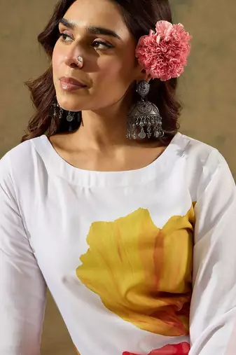 Floral Straight Printed Kurta with Trousers