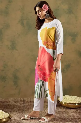Floral Straight Printed Kurta with Trousers