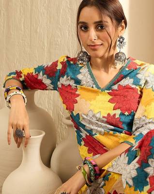 Women Floral Printed Regular Pure Cotton Kurta with Palazzos 3