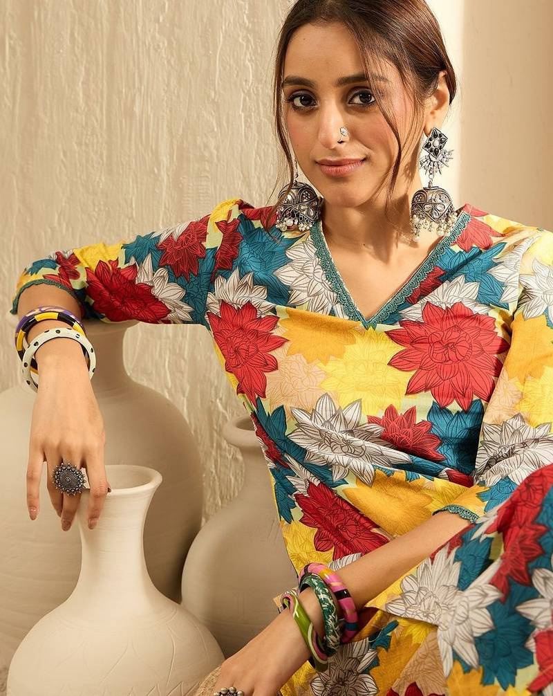 Women Floral Printed Regular Pure Cotton Kurta with Palazzos