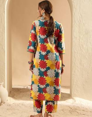 Women Floral Printed Regular Pure Cotton Kurta with Palazzos 5