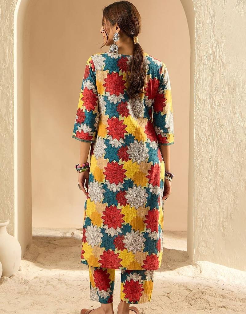 Women Floral Printed Regular Pure Cotton Kurta with Palazzos