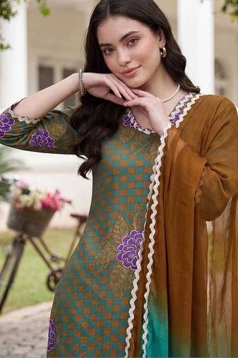 Women Printed Regular Pure Cotton Kurta with Trousers & With Dupatta