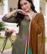 Women Printed Regular Pure Cotton Kurta with Trousers & With Dupatta