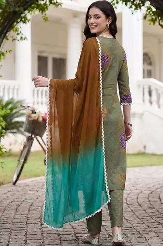 Women Printed Regular Pure Cotton Kurta with Trousers & With Dupatta