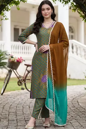 Women Printed Regular Pure Cotton Kurta with Trousers & With Dupatta