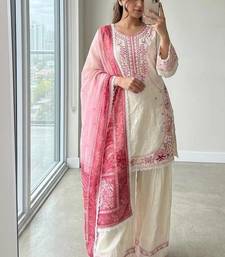 Off-white & pink embroidered kurti with farshi pant and dupatta set
