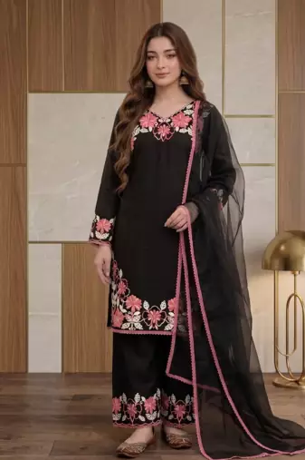 Party wear black colour  floral thread embroidery kurti set with farshi pant