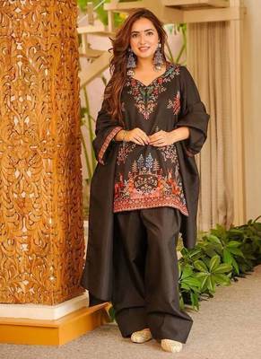 Festive wear thread work kurta with farshi pant & dupatta set 1
