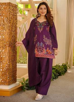 Festive wear thread work kurta with farshi pant & dupatta set 1