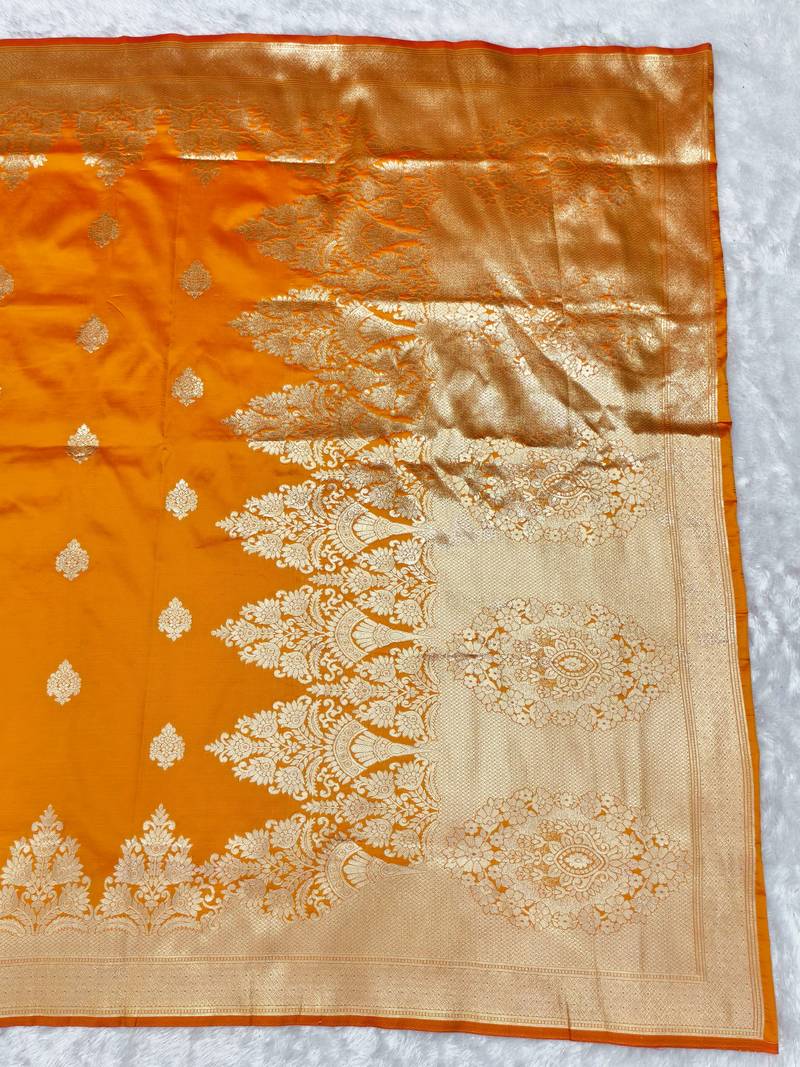 gold zari woven banarasi silk blend traditional saree with blouse piece