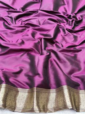 wine zari woven banarasi silk blend traditional saree with blouse piece 4