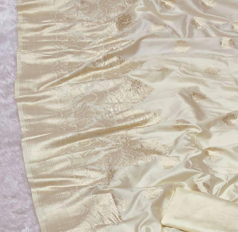 cream zari woven banarasi silk blend traditional saree with blouse piece