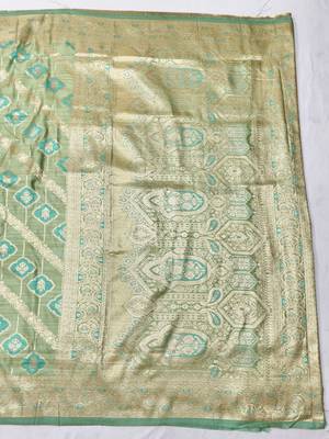 dark green zari woven banarasi satin silk blend traditional saree with blouse piece 2
