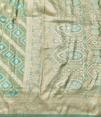 dark green zari woven banarasi satin silk blend traditional saree with blouse piece 3