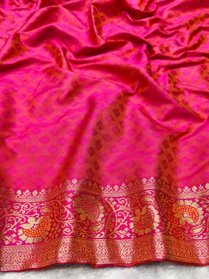 yellow zari woven banarasi silk blend traditional saree with blouse piece 4