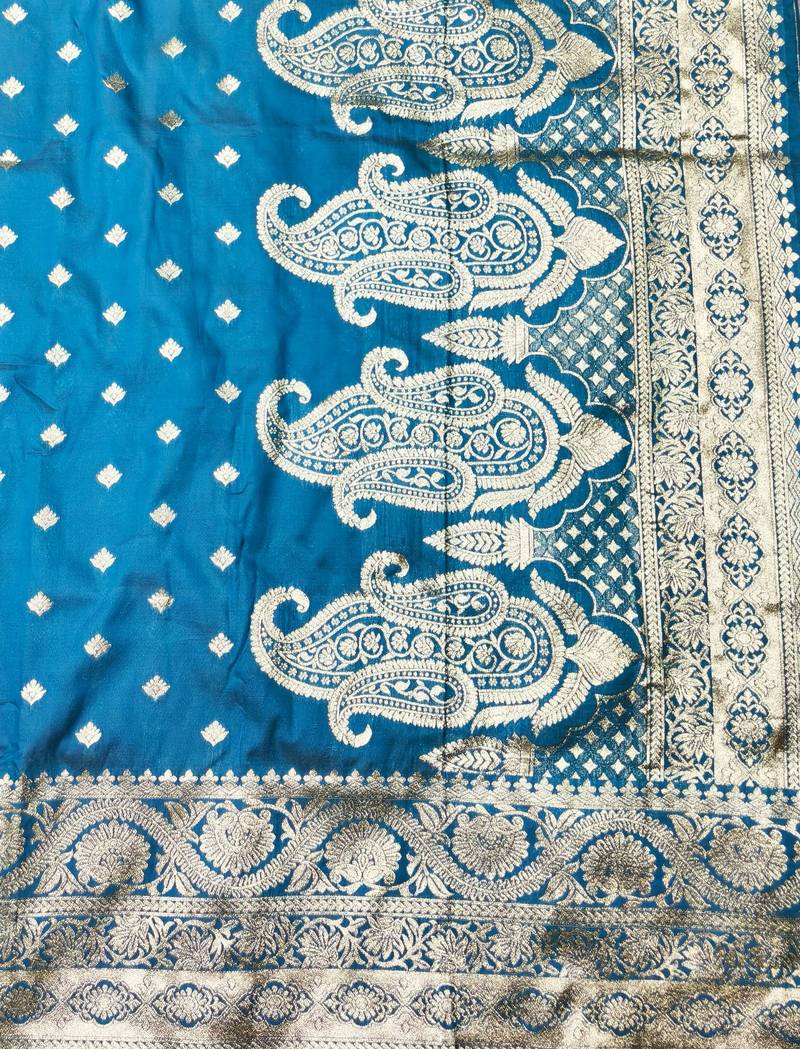 navy blue zari woven banarasi silk blend traditional saree with blouse piece